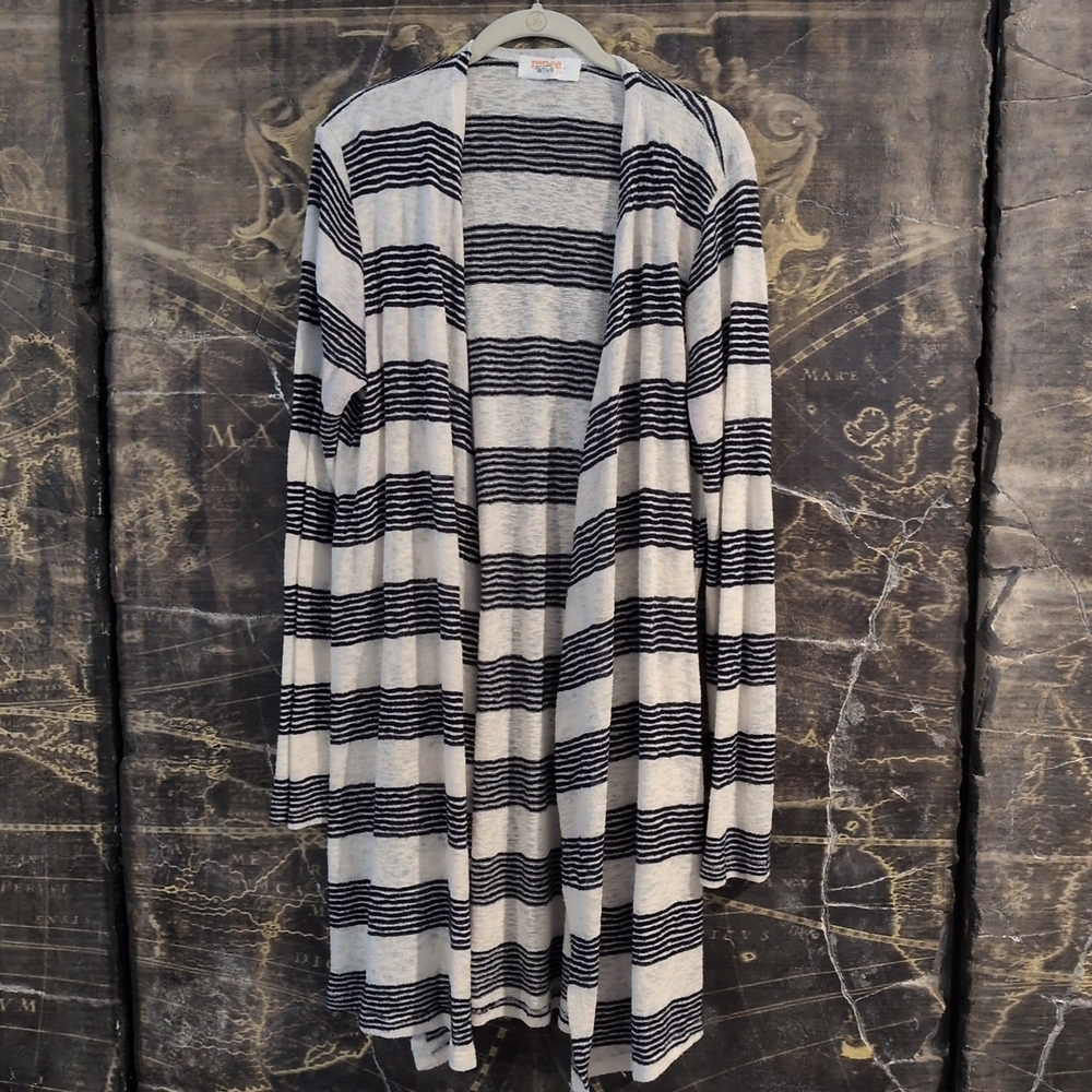NWOT RENEE C Womens Cardigan Size L navy blue white open front Striped